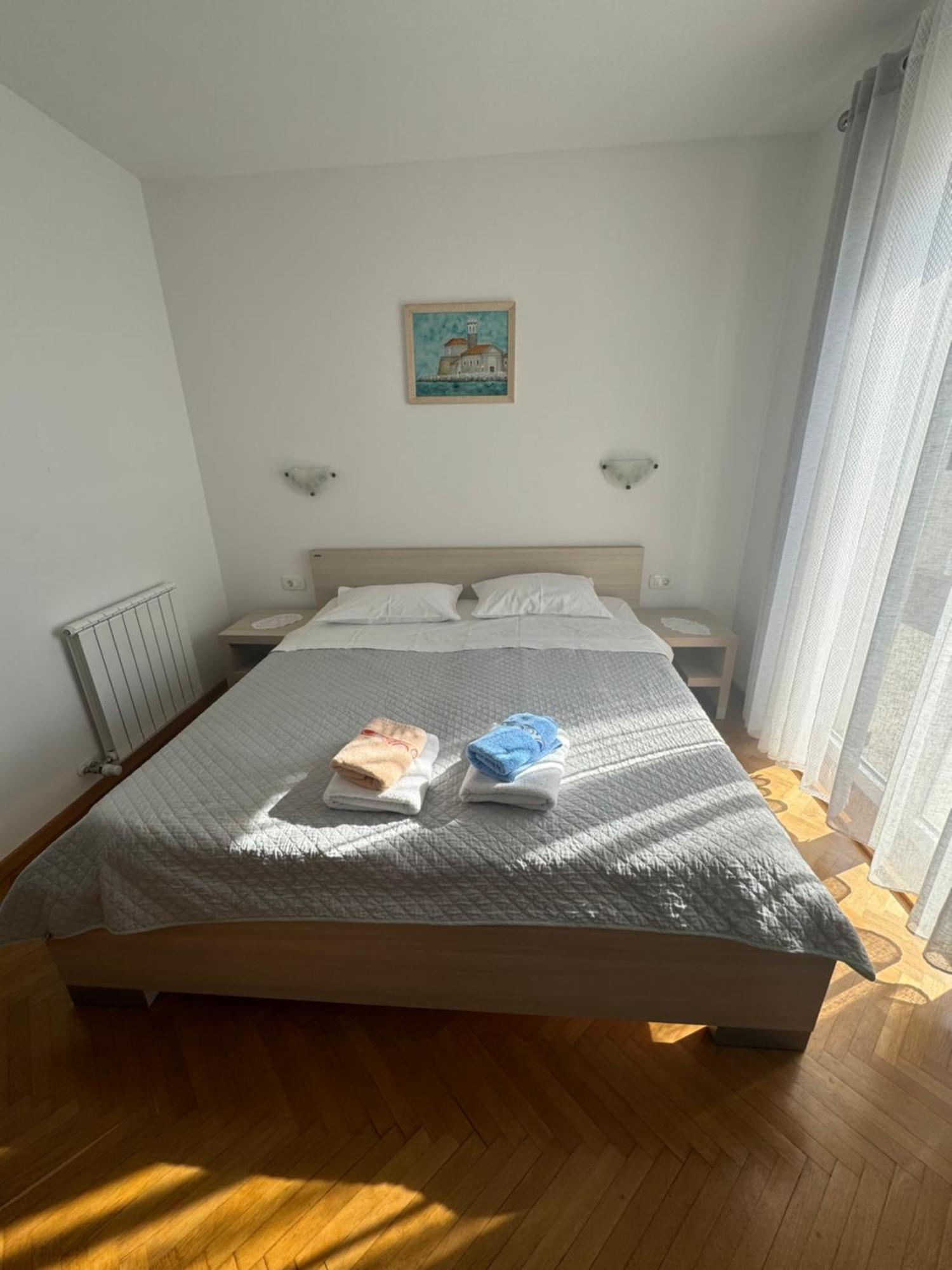 Apartments And Rooms Orazem Zoro بورتوروز المظهر الخارجي الصورة