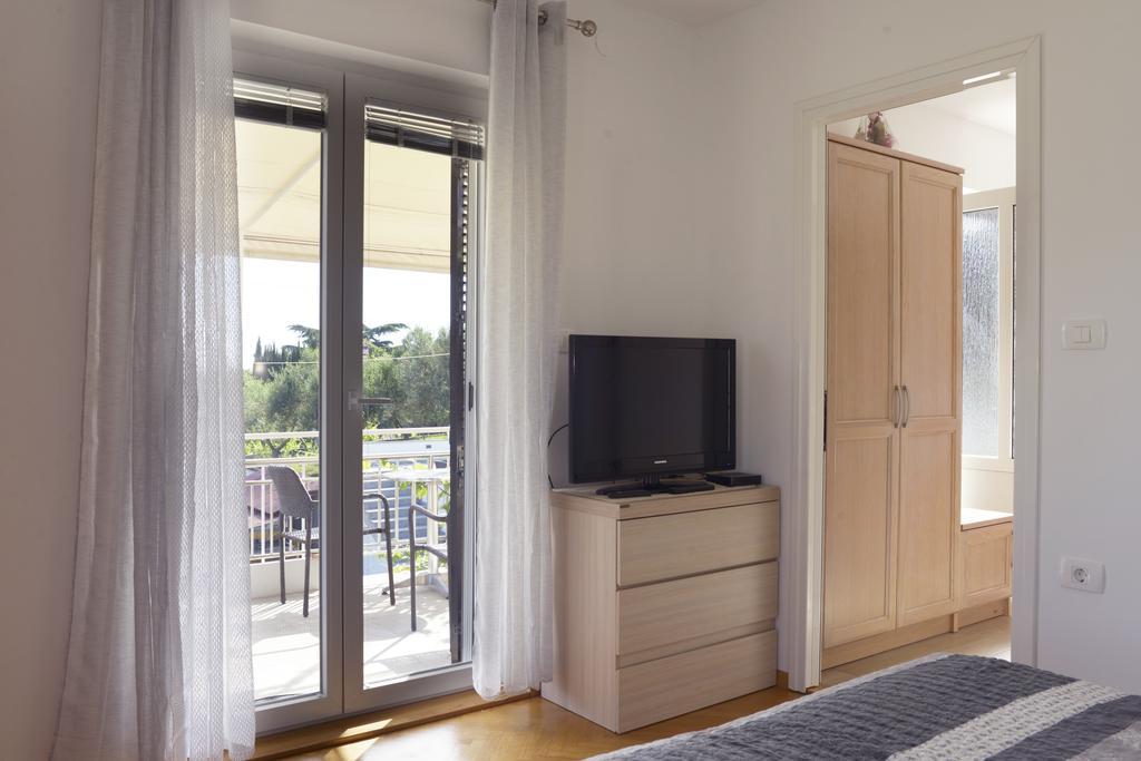 Apartments And Rooms Orazem Zoro بورتوروز المظهر الخارجي الصورة