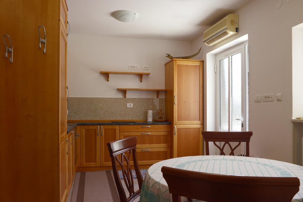 Apartments And Rooms Orazem Zoro بورتوروز المظهر الخارجي الصورة